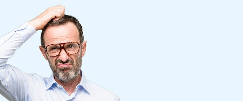 Man kliar sig i på huvudet